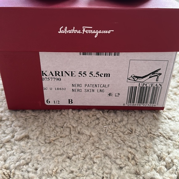 Salvatore Ferragamo Karine Black Patent Leather Pump NWT - Picture 13 of 13